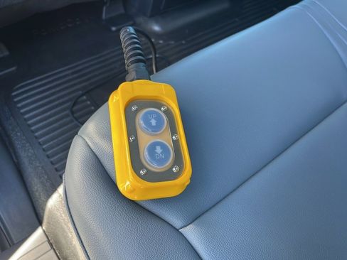 New 2026 Ford F550 XL 4WD Reading 12' Landscape D image 15