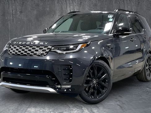 New 2026 Land Rover Discovery Limited Edition AWD/4WD image 1