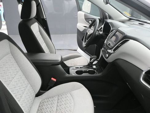 Used 2023 Chevrolet Equinox LT w/ Driver Convenience Package image 26