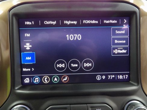 Used 2021 Chevrolet Silverado 1500 High Country w/ Technology Package image 21