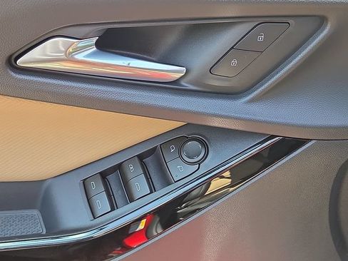New 2026 Chevrolet Equinox ACTIV FWD image 10