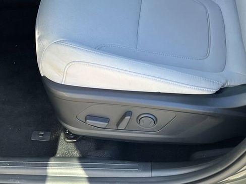 New 2026 Hyundai Tucson SEL image 10