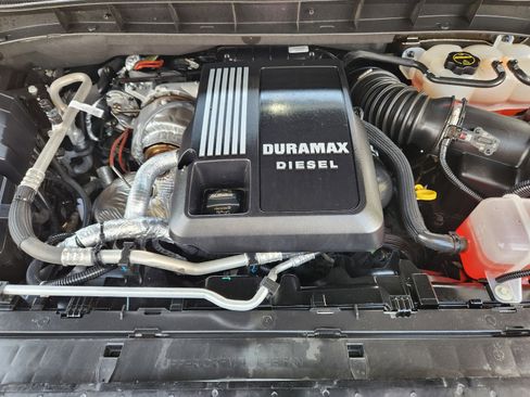 Used 2025 GMC Sierra 1500 AT4 w/ AT4 Premium Package AWD/4WD image 25