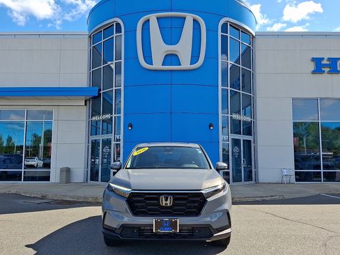 Used 2026 Honda CR-V EX-L image 2