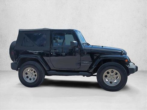 Used 2013 Jeep Wrangler Sahara w/ Connectivity Group AWD/4WD image 4