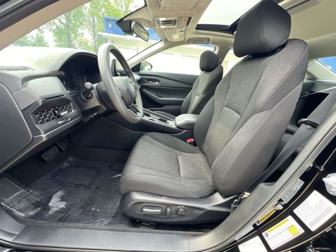 Used 2024 Honda Accord EX image 18