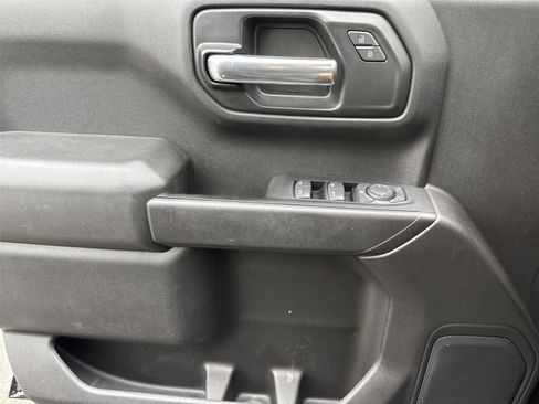 Used 2019 Chevrolet Silverado 1500 Custom Trail Boss w/ Custom Convenience Package AWD/4WD image 32