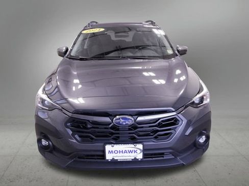Used 2024 Subaru Crosstrek 2.0i Premium image 9