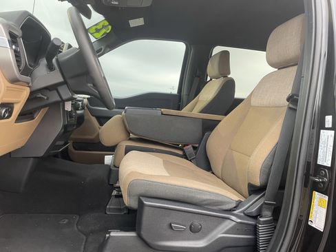 Used 2023 Ford F150 XLT image 12