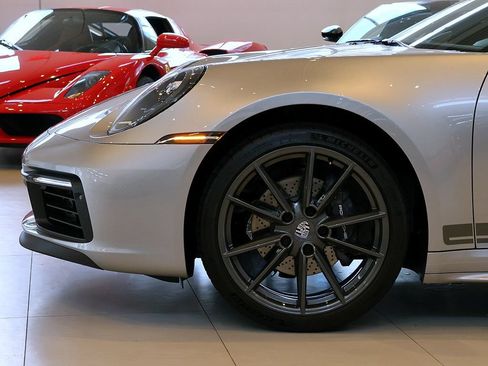 Used 2023 Porsche 911 Carrera T RWD image 62