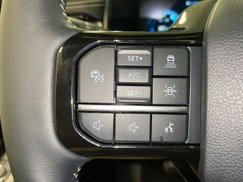 New 2023 Ford F150 Lightning Platinum image 30