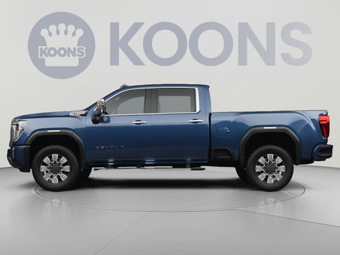New 2026 GMC Sierra 3500 Denali w/ Denali Reserve Package AWD/4WD image 2