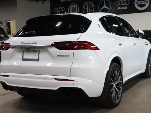 Used 2023 Maserati Grecale Modena image 5