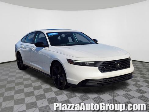 Used 2023 Honda Accord Sport image 1