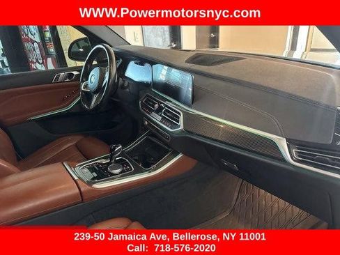 Used 2023 BMW X5 M50i w/ Premium Enhanced Package AWD/4WD image 17