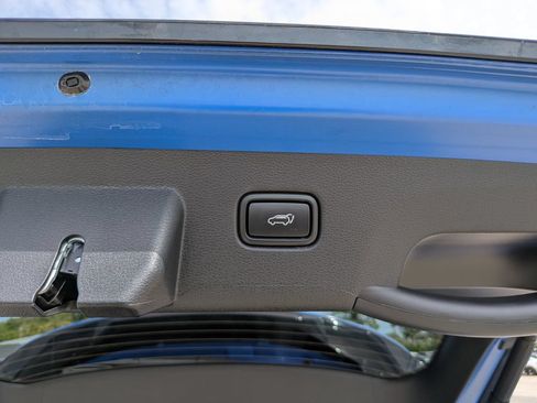 Certified 2026 Kia Sportage SX FWD image 13