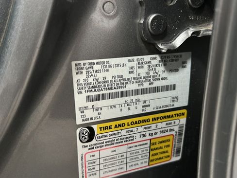 Used 2021 Ford Expedition Limited AWD/4WD image 39