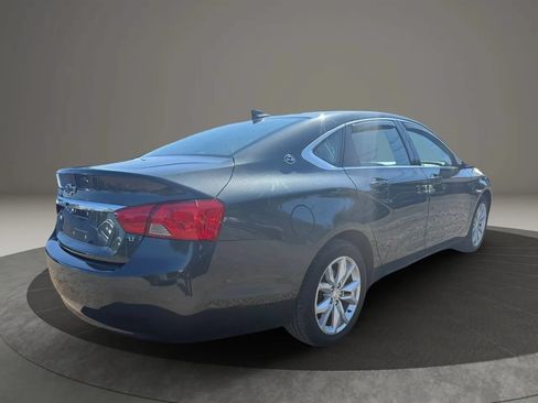 Used 2019 Chevrolet Impala LT FWD image 5