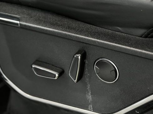 Used 2023 Ford F150 Platinum w/ Equipment Group 701A High image 17