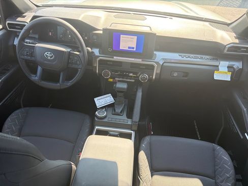 New 2026 Toyota Tacoma SR5 AWD/4WD image 28