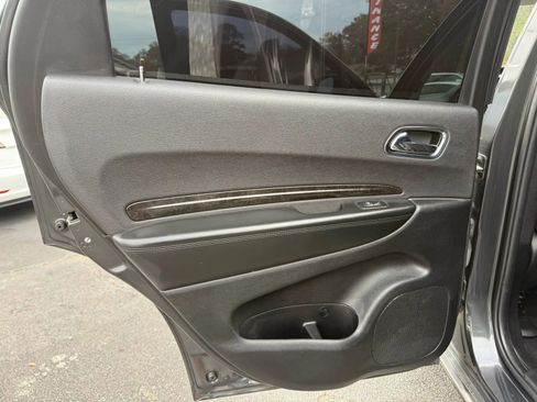 Used 2011 Dodge Durango Crew w/ Trailer Tow Group IV image 21