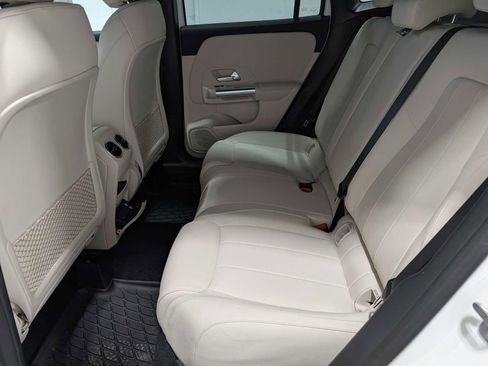 Certified 2025 Mercedes-Benz GLA 250 GLA 250 image 22