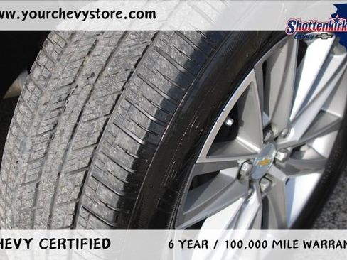 Certified 2022 Chevrolet Traverse LT image 8