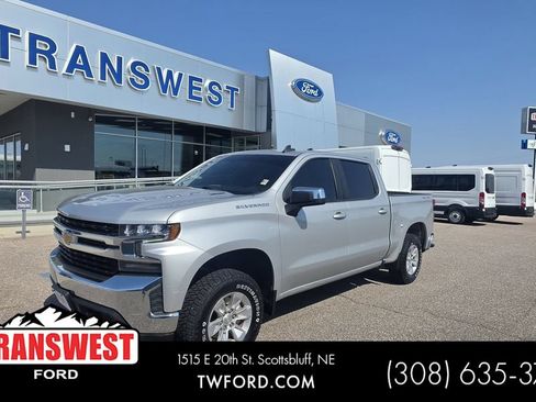 Used 2021 Chevrolet Silverado 1500 LT w/ Convenience Package II AWD/4WD image 1