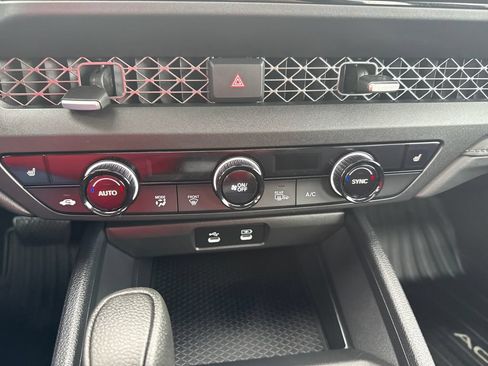 Used 2024 Honda Accord EX image 31