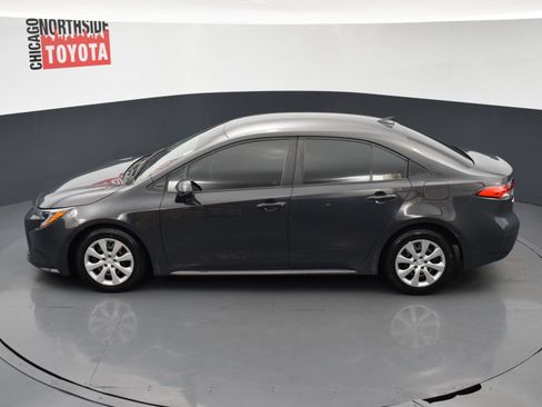 Used 2023 Toyota Corolla LE FWD image 17