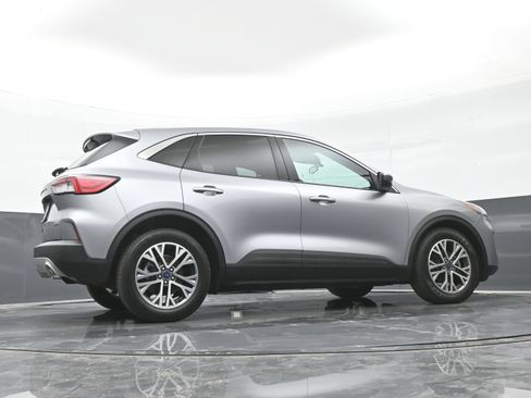 Used 2022 Ford Escape SEL FWD image 38