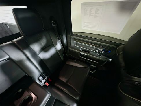 Used 2017 RAM 3500 Laramie Longhorn image 14