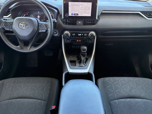 Used 2024 Toyota RAV4 XLE FWD image 21