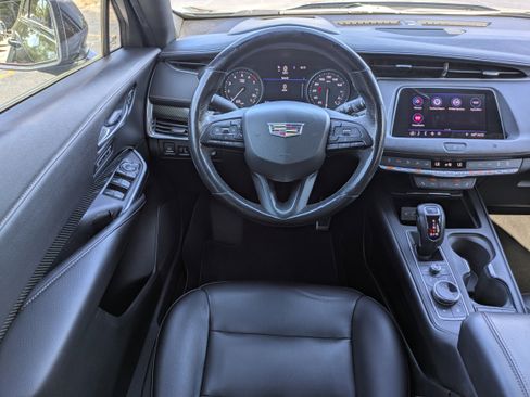 Used 2019 Cadillac XT4 Sport w/ Technology Package image 14