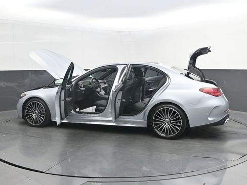 Used 2023 Mercedes-Benz C 300 Sedan image 44