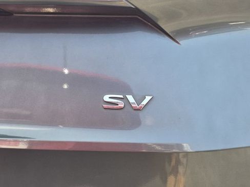 Used 2021 Nissan Rogue SV FWD image 5