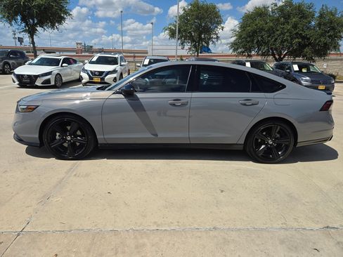 Used 2024 Honda Accord Sport image 6