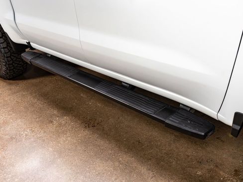 Used 2024 Chevrolet Silverado 1500 LT Trail Boss w/ Convenience Package II image 13