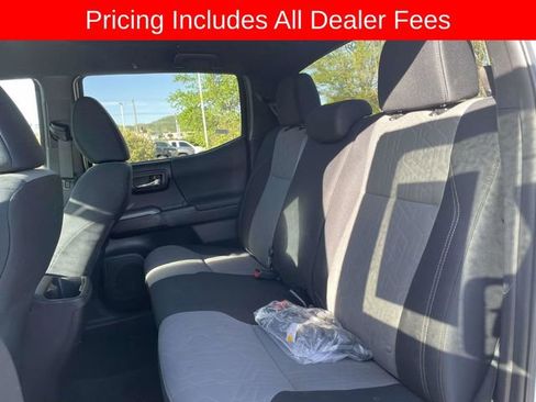 Used 2023 Toyota Tacoma 4x4 Double Cab image 17