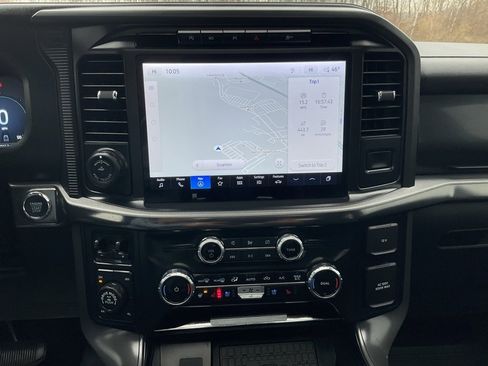 Used 2024 Ford F150 Lariat w/ Equipment Group 502A High image 5