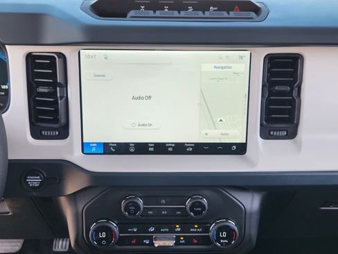 New 2026 Ford Bronco Heritage Edition AWD/4WD image 12