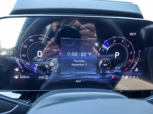 New 2026 Chevrolet Suburban Premier image 28