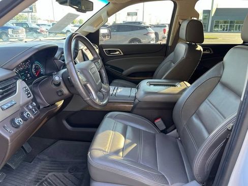 Used 2020 GMC Yukon Denali w/ Denali Premium Package AWD/4WD image 5