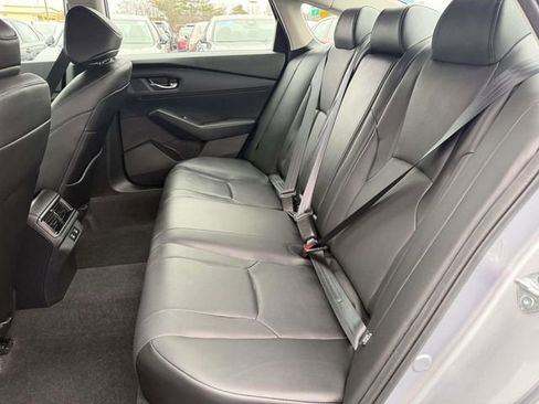 Used 2025 Honda Accord EX-L image 10