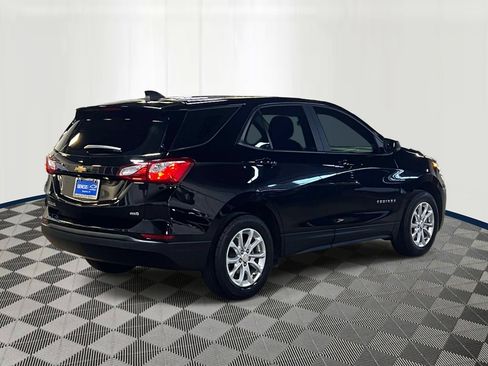 Used 2020 Chevrolet Equinox LS AWD/4WD image 5