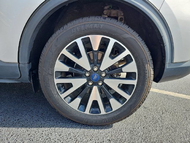 Used 2020 Ford Escape SE Sport FWD image 9
