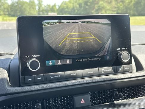 Used 2024 Honda CR-V EX image 18