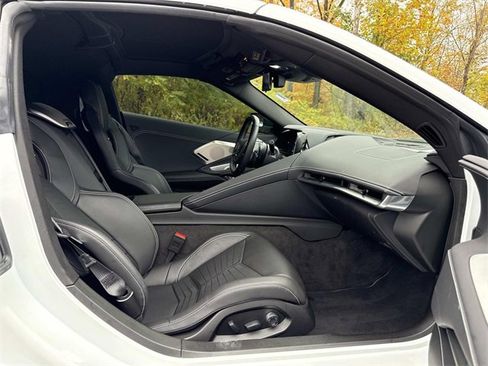 Used 2025 Chevrolet Corvette Stingray Preferred Cpe w/ Z51 Performance Package image 22