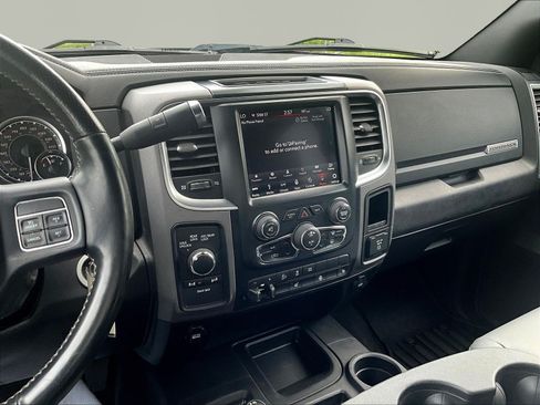 Used 2018 RAM 2500 Power Wagon w/ Luxury Group AWD/4WD image 10