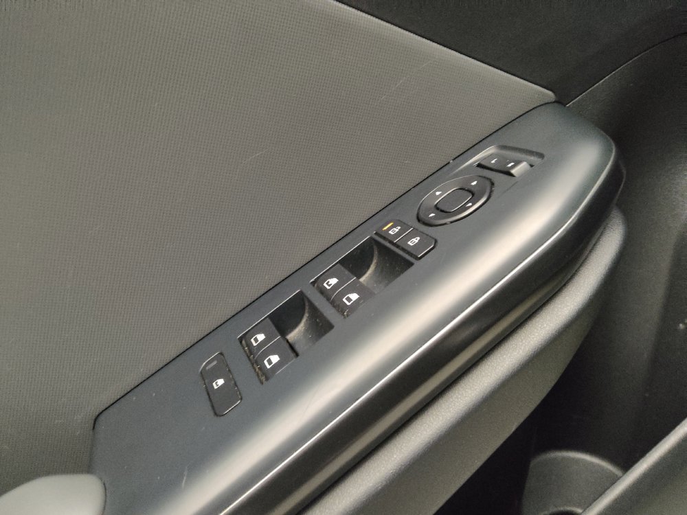 Used 2025 Kia K4 FWD image 27